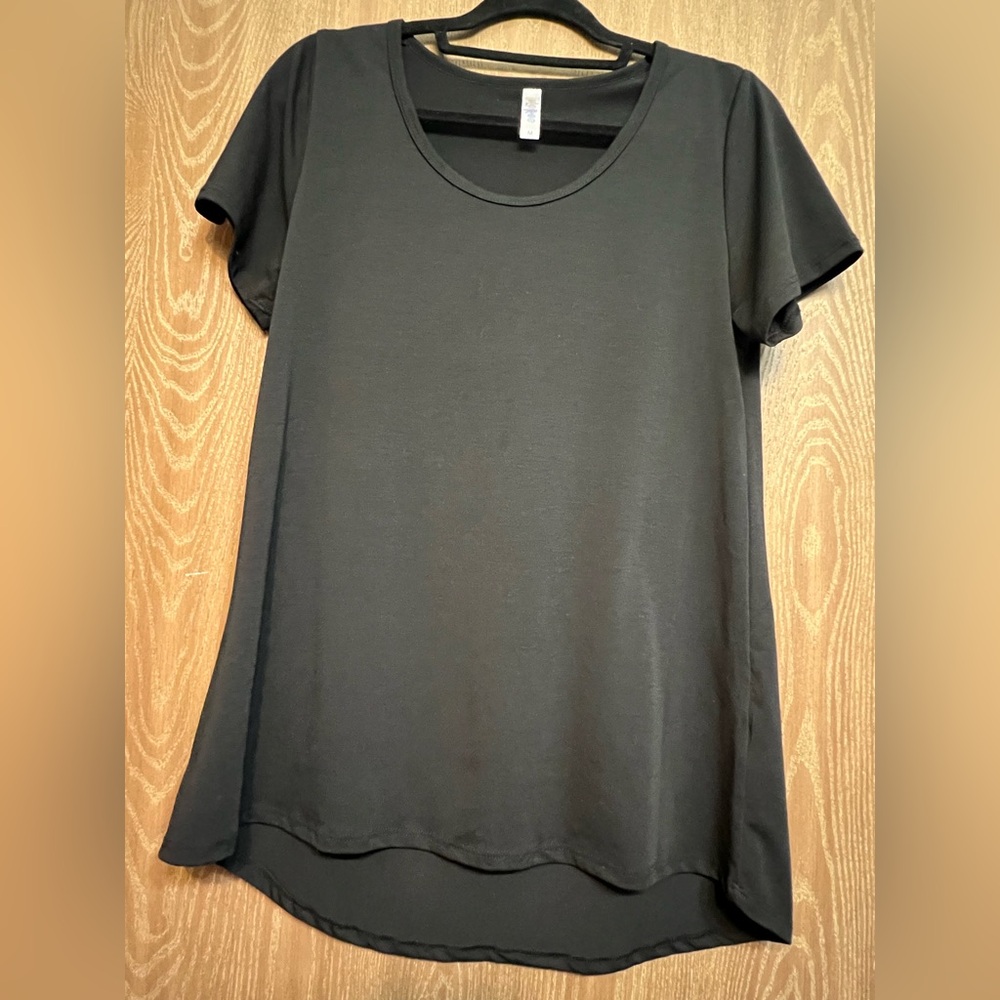 LuLaRoe Classic T